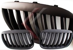 Решетки черные матовые 04-06' BMW E53 X5. Цена по запросу