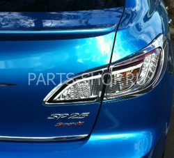 Накладки на задние фонари на Mazda 3 2009-