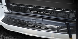 Защитная накладка на борт багажника GX460, темный хром