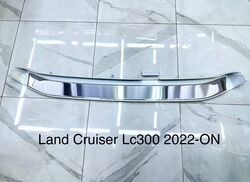Накладка на задний бампер Toyota Land Cruiser 300