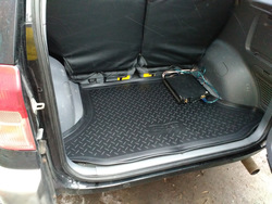 Коврик в багажник полиуретановый для RAV4 (сер, черн, беж.)