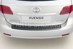 Накладка на задний бампер (черная) на Avensis 2009- универсал