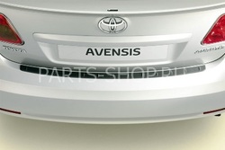 Накладка на задний бампер (черная) на Avensis 2009- седан